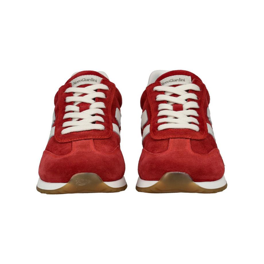 Nero Giardini Sneaker espressiva con design sportivo  