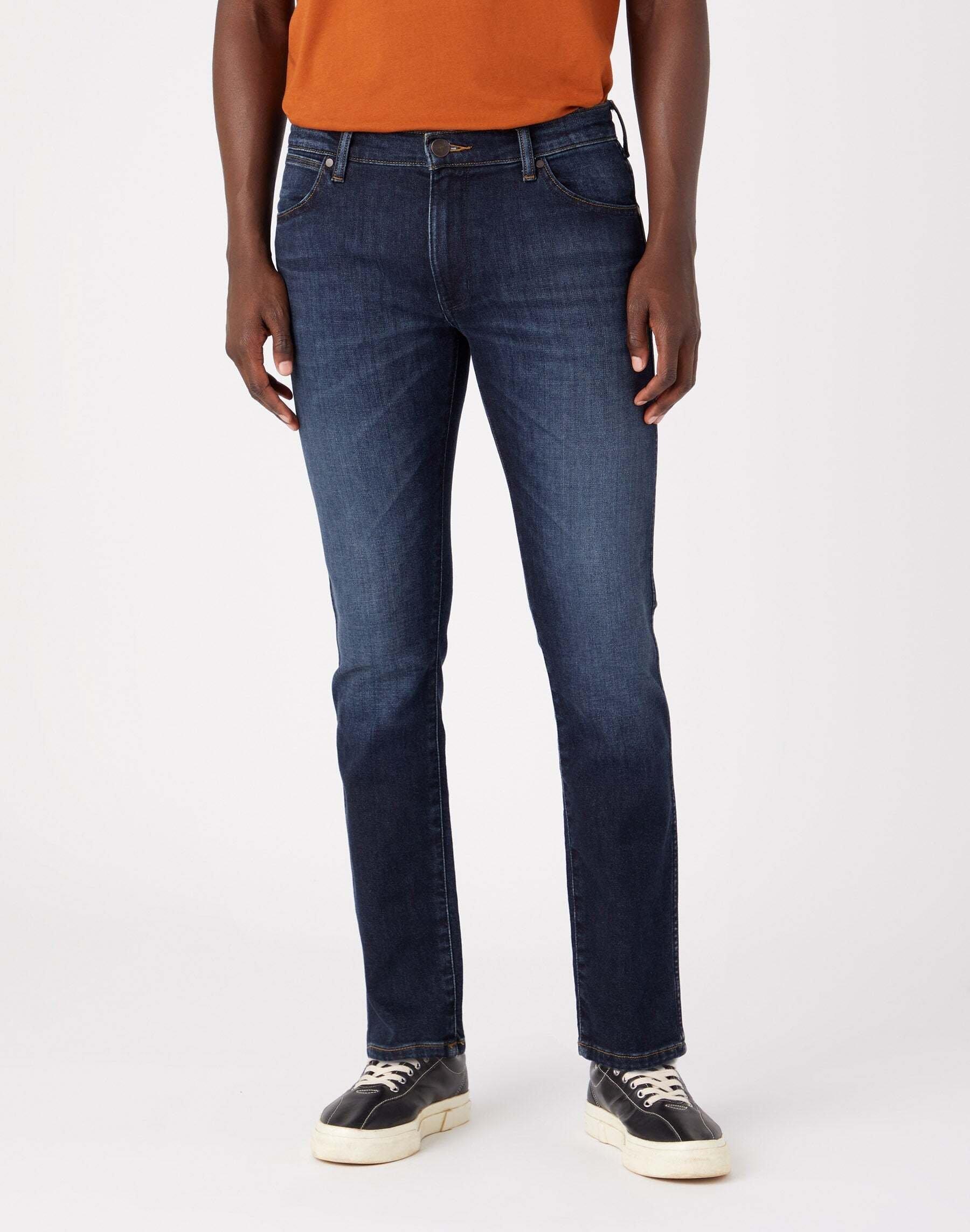 Wrangler Larston Slim Tapered Jeans  