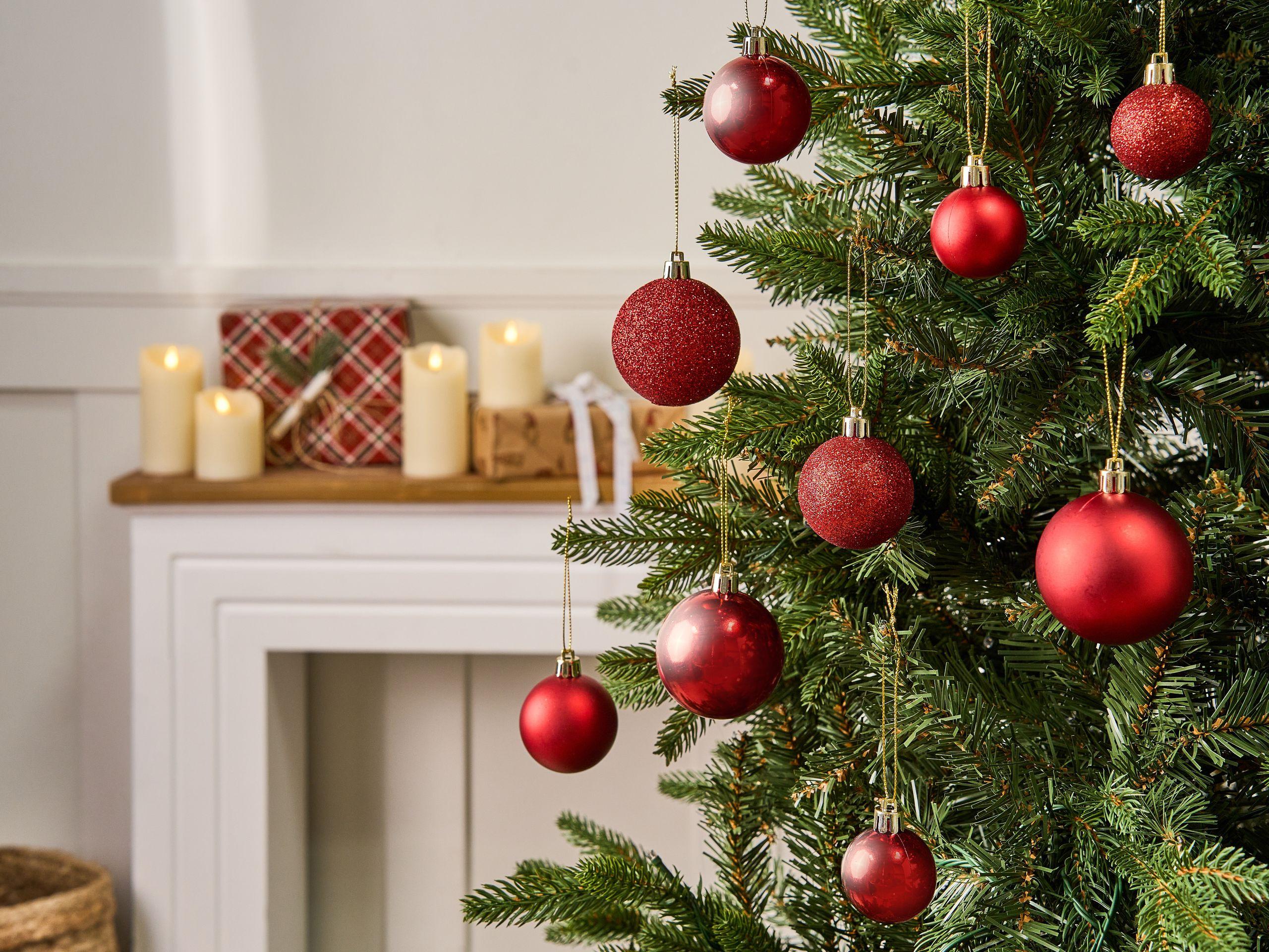 Beliani Lot de 60 boules en Matière synthétique Traditionnel TYIN  