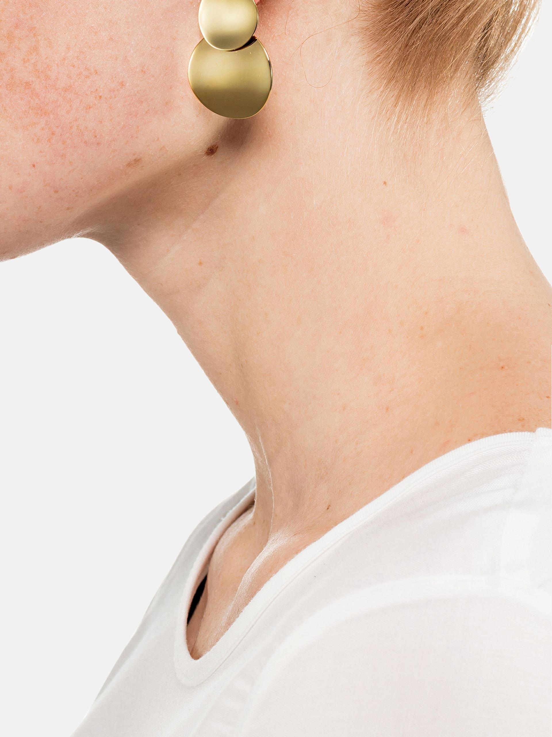 Heideman  Levke poliert 