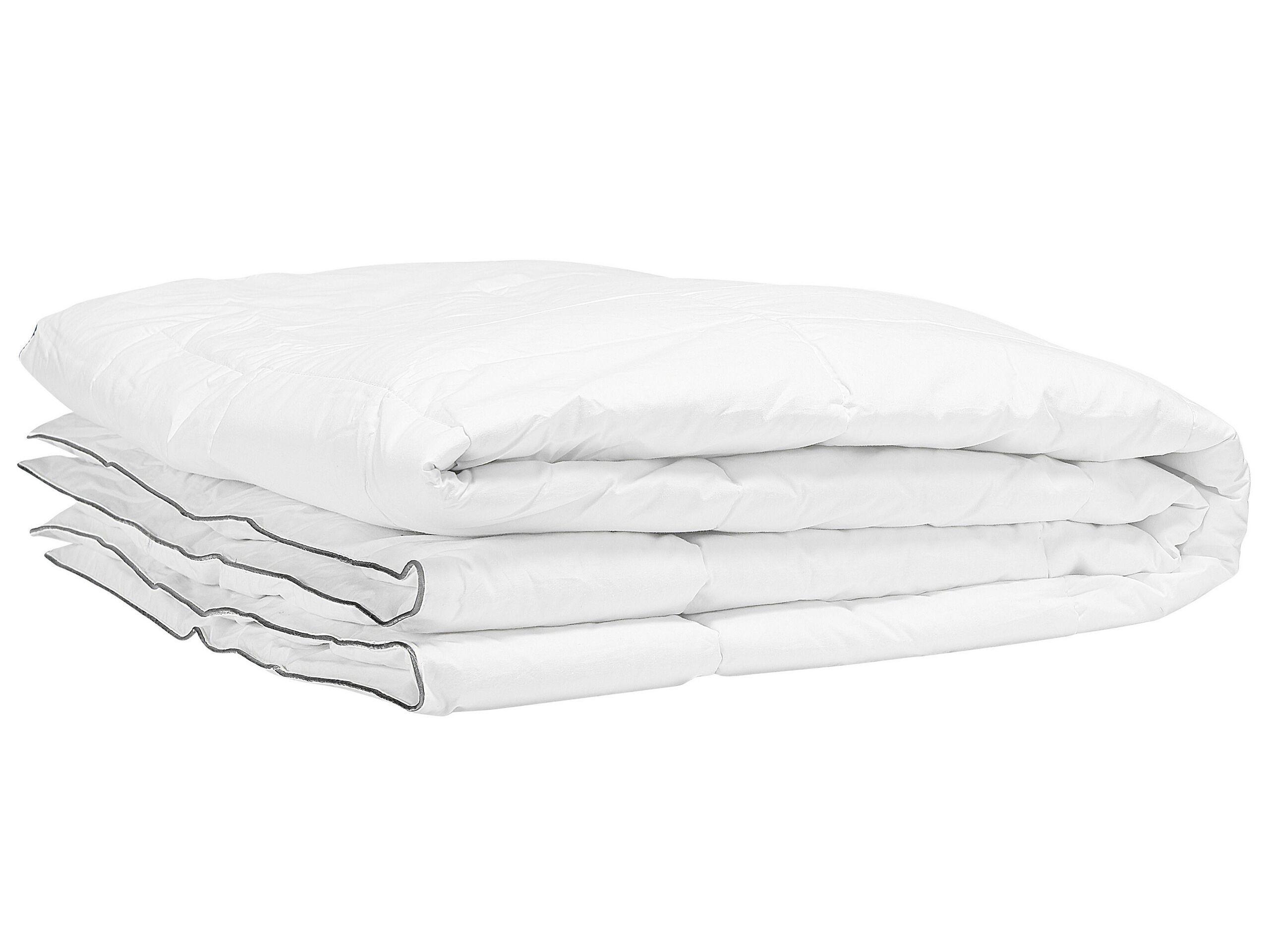 Beliani Couette moyennement chaude en Coton ciré KOUTRA  