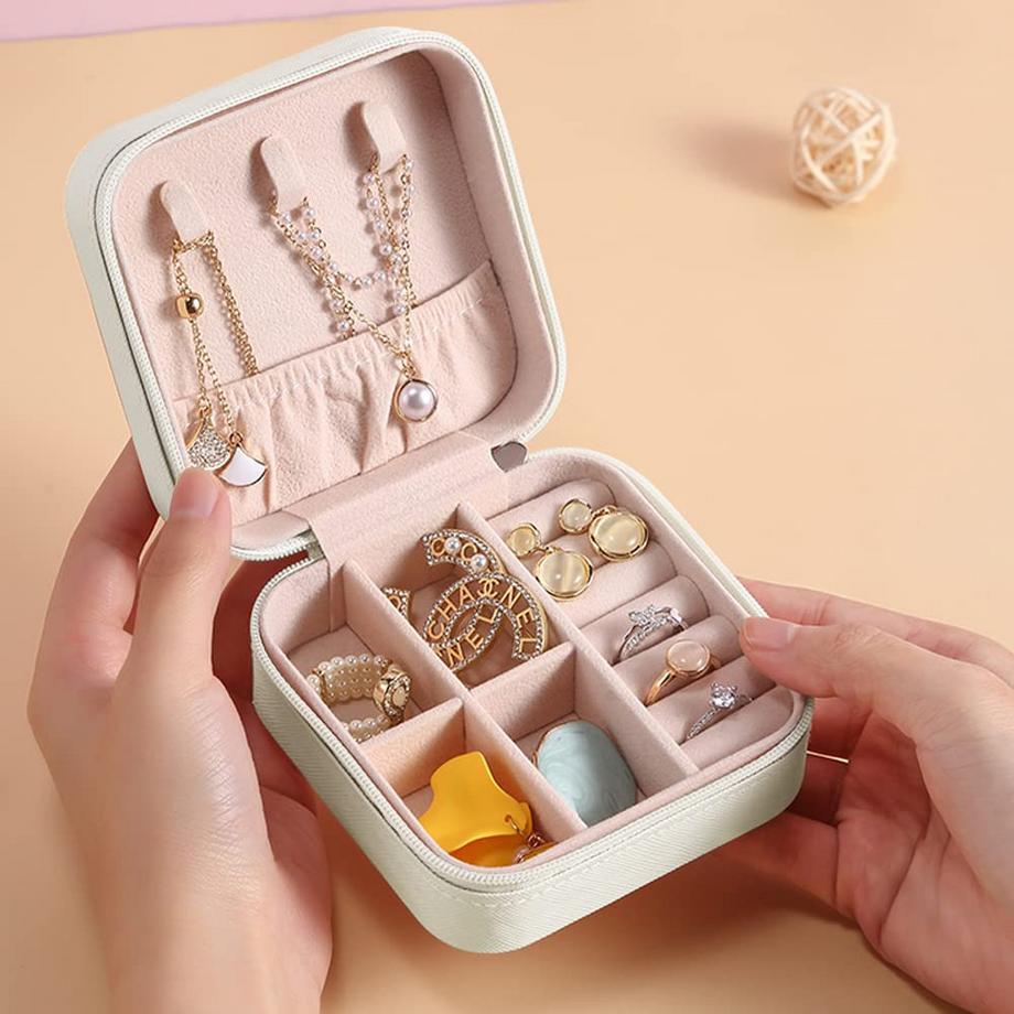 Only-bags.store  Boîte à bijoux , Mini boîte de rangement portable pour bagues, boucles d'oreilles 