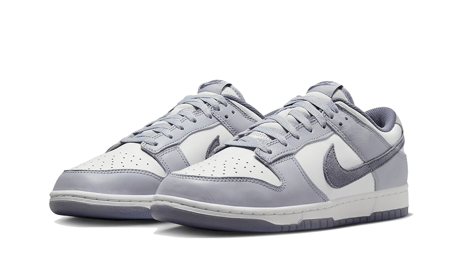 NIKE  Dunk Low SE Light Carbon 