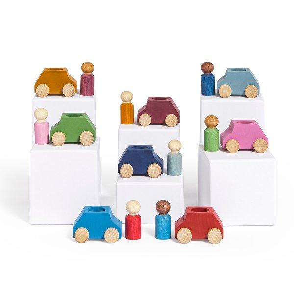 Image of Montessori Pack 8 Autos mit 8 Figuren Lernspiel für Kinder