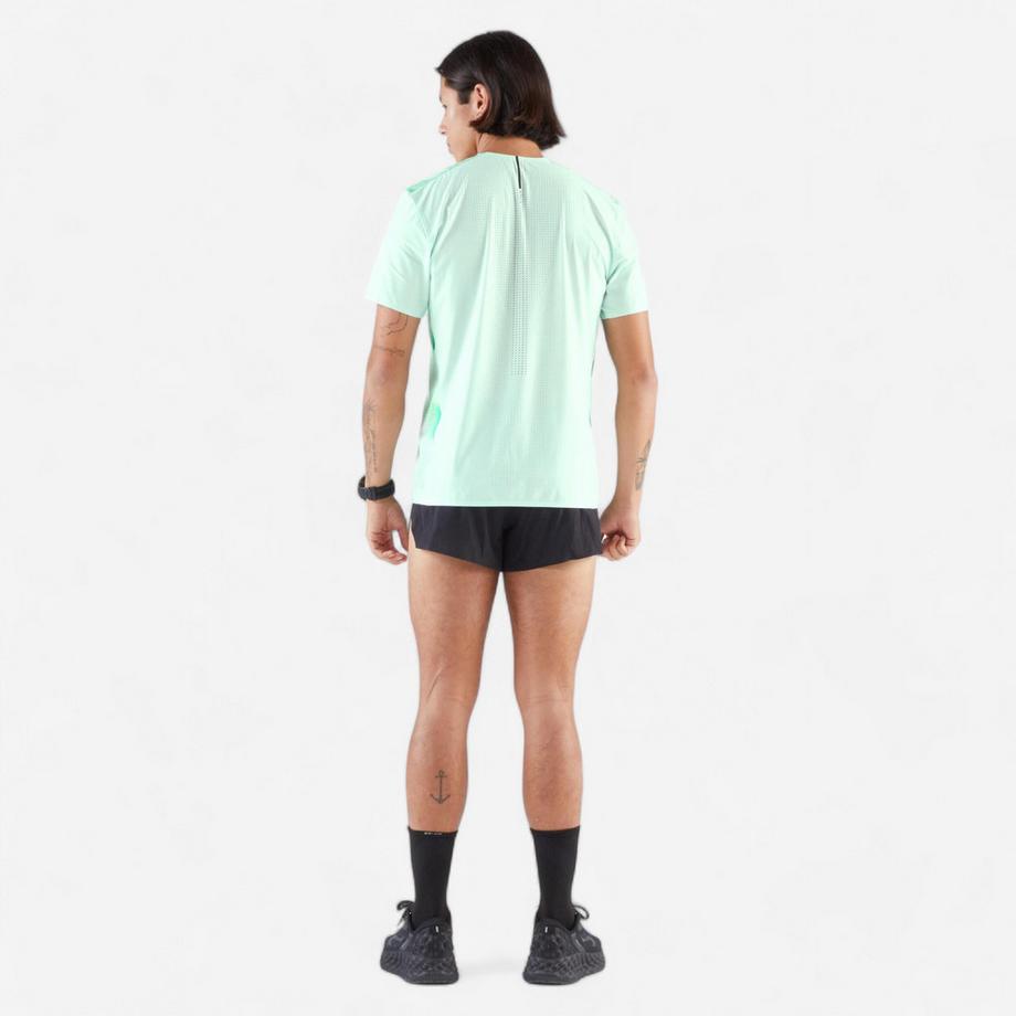 KIPRUN  T-shirt de running manches courtes homme léger 