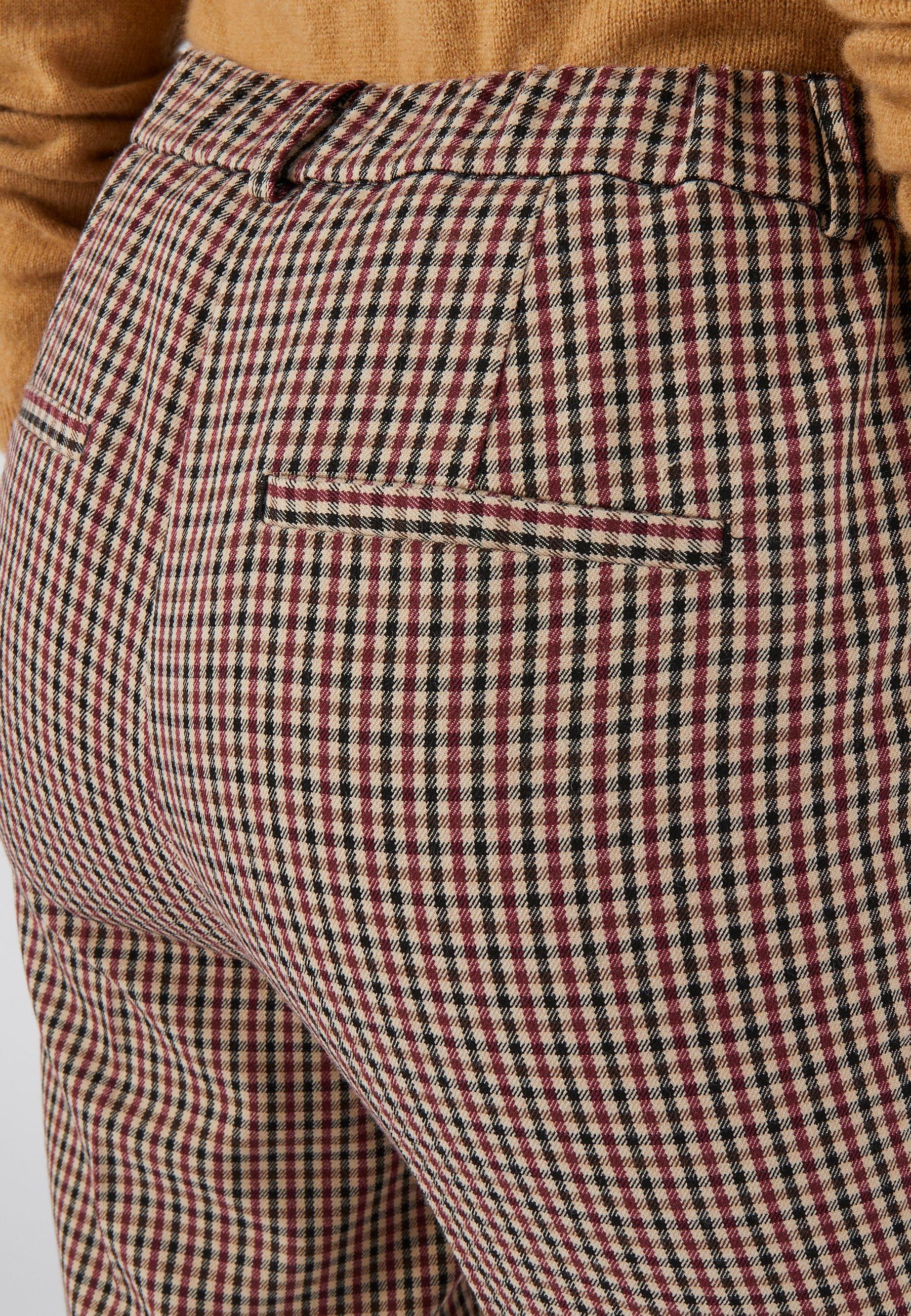 Damart  Pantalon 7/8ème bi-stretch. 