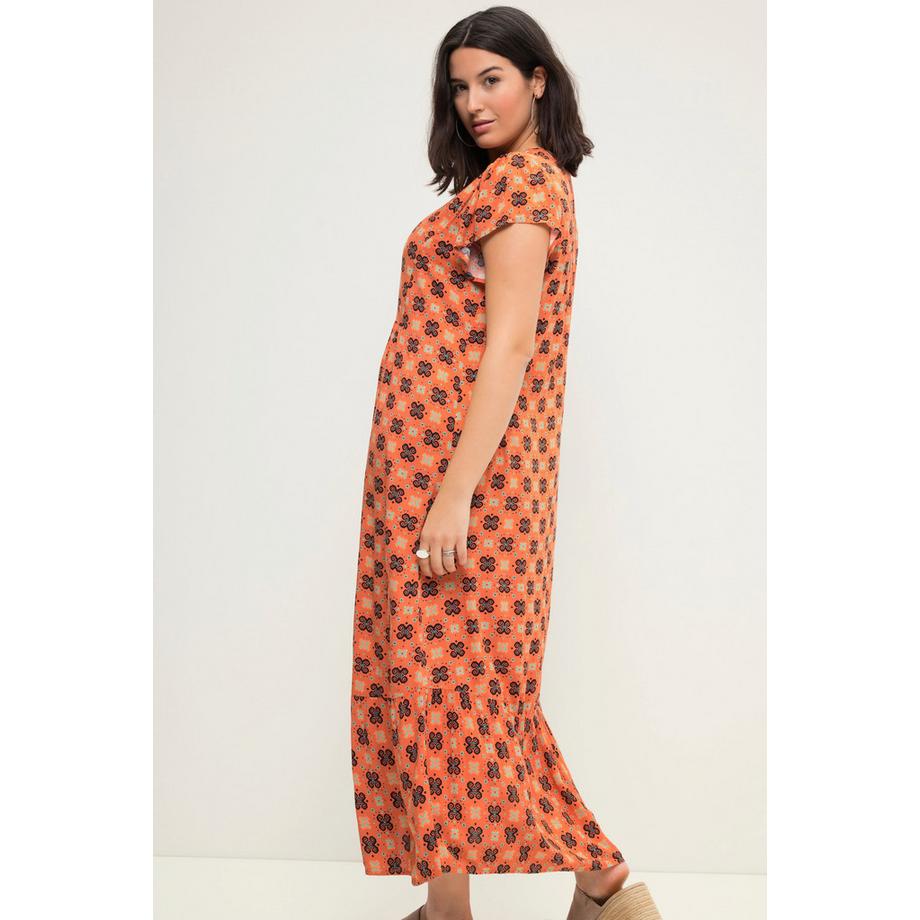 Studio Untold Robe Maxi Coupe Trapèze Imprimé All-Over Décolleté en V Manches Courtes Papillon  