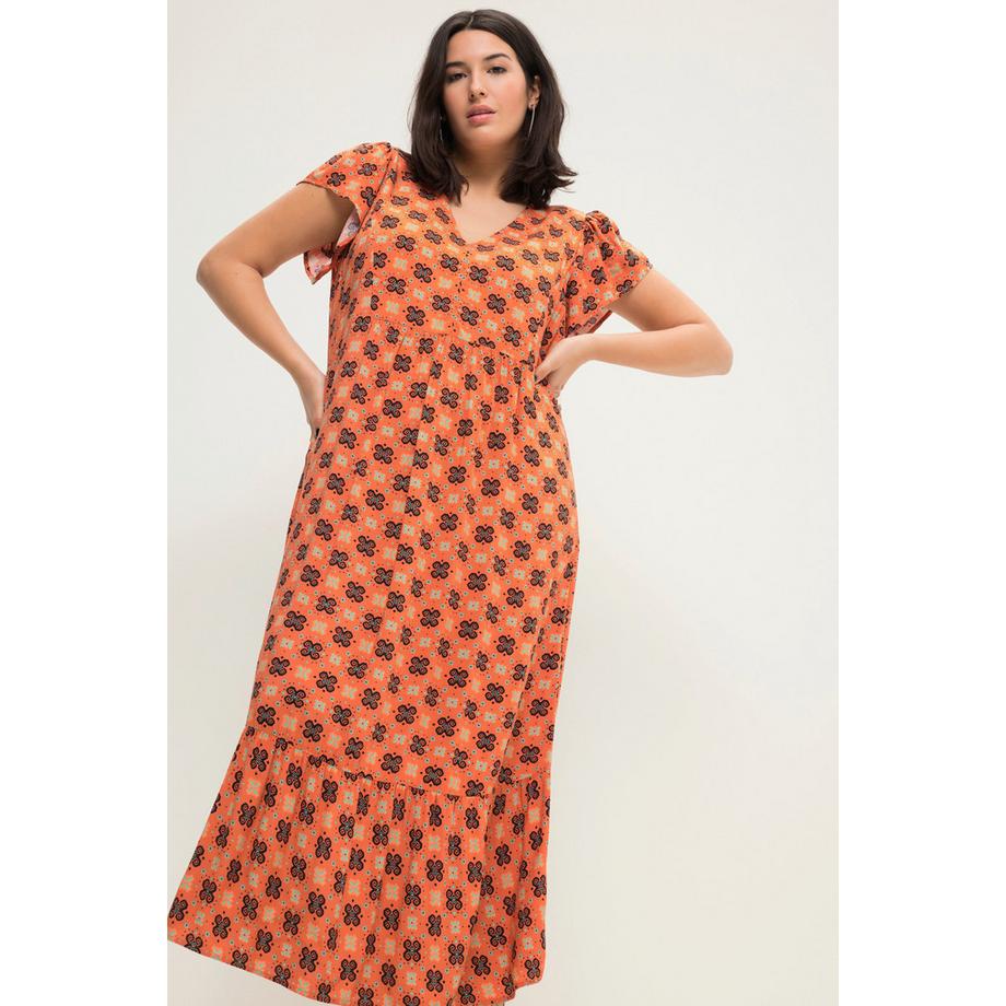 Studio Untold Robe Maxi Coupe Trapèze Imprimé All-Over Décolleté en V Manches Courtes Papillon  