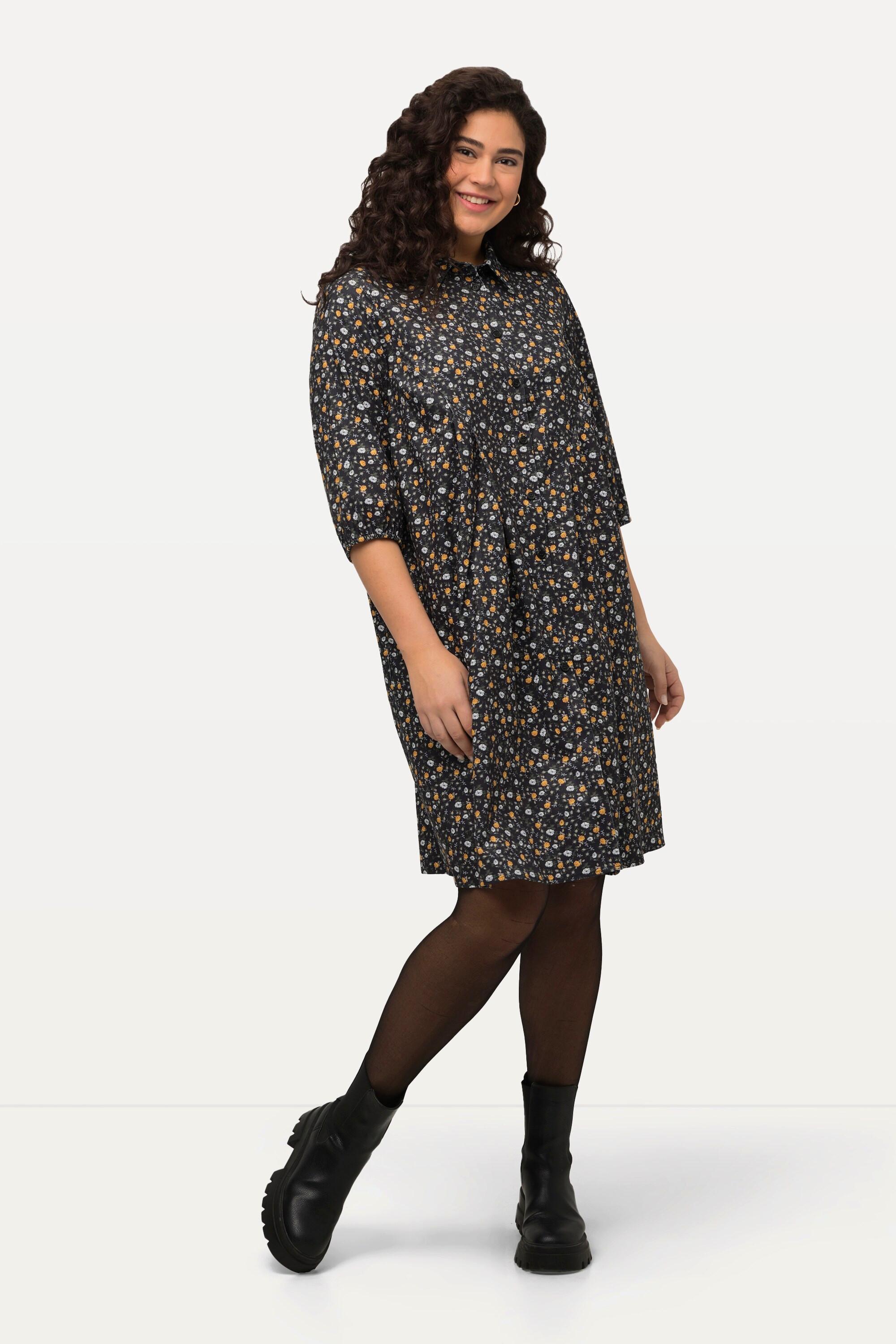 Ulla Popken  Robe en velours côtelé, ligne en A à col chemise et manches 3/4, motif à fleurs 