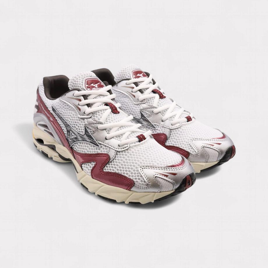 MIZUNO Wave Rider 10 Sneakers  