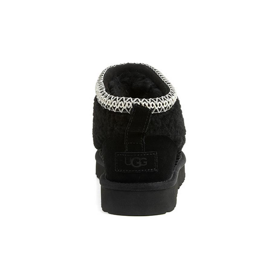 UGG  W Classic Ulrta Mini Maxi Curly 