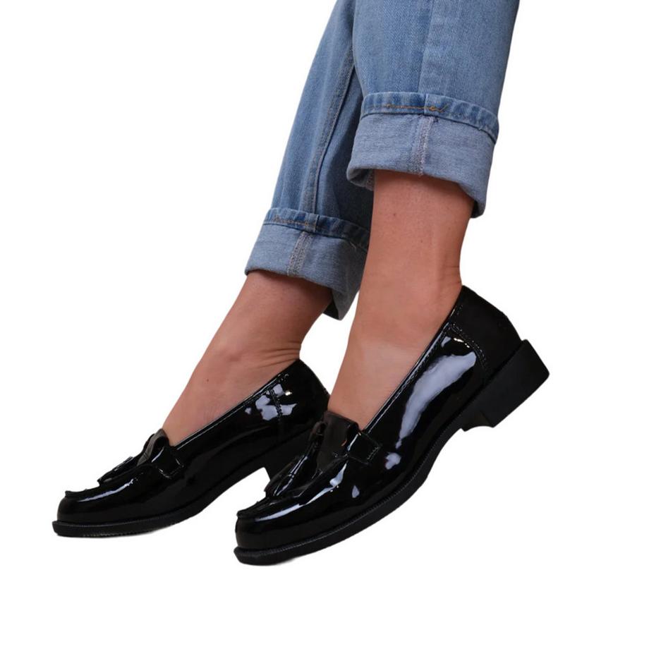 Where's That From Mocassins Imogen en Cuir Verni avec Franges  