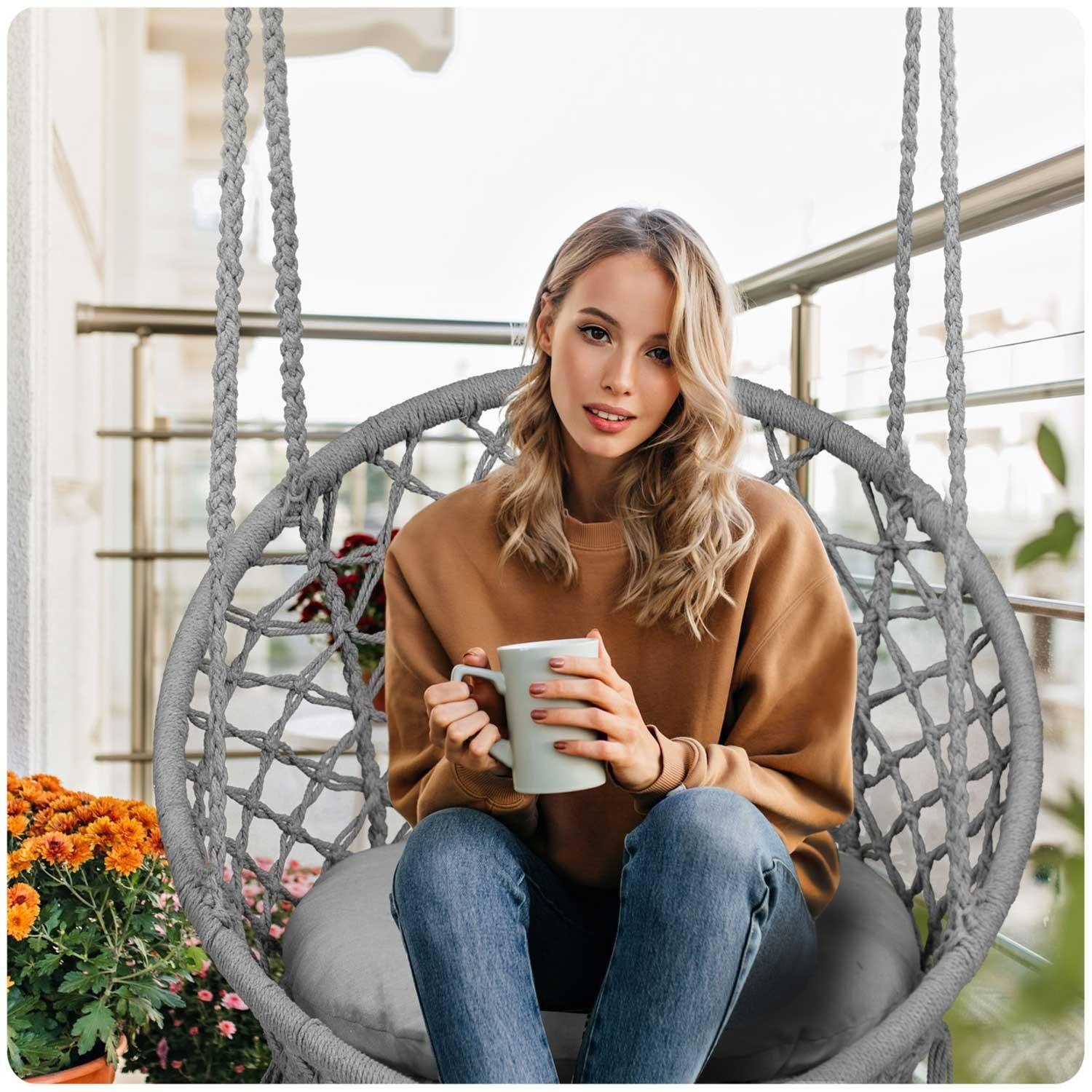 B2X Poltrona da giardino sospesa BOHO grigia con cuscino  