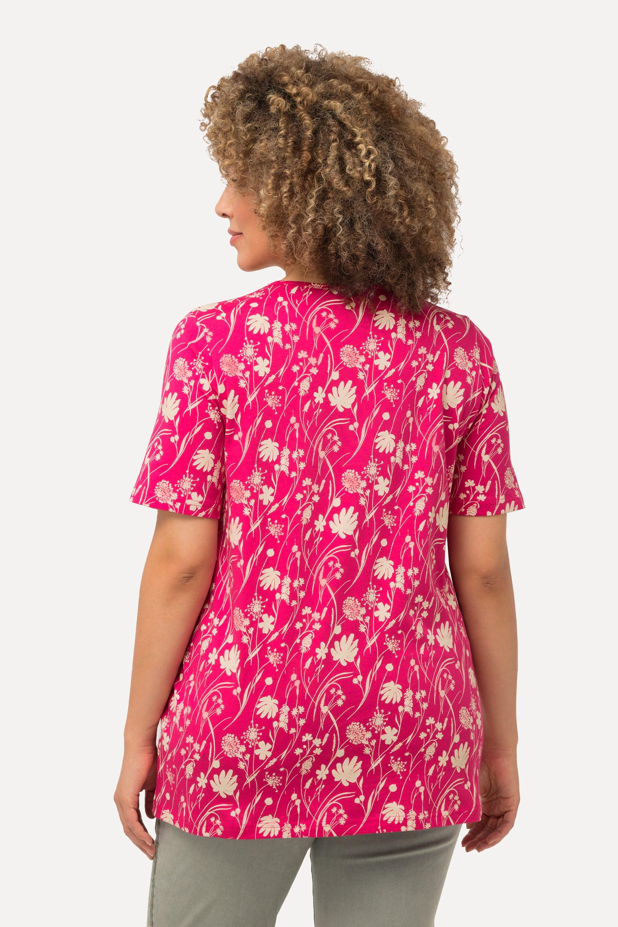 Ulla Popken  T-shirt dal taglio svasato con fiori, scollatura a V e mezze maniche 