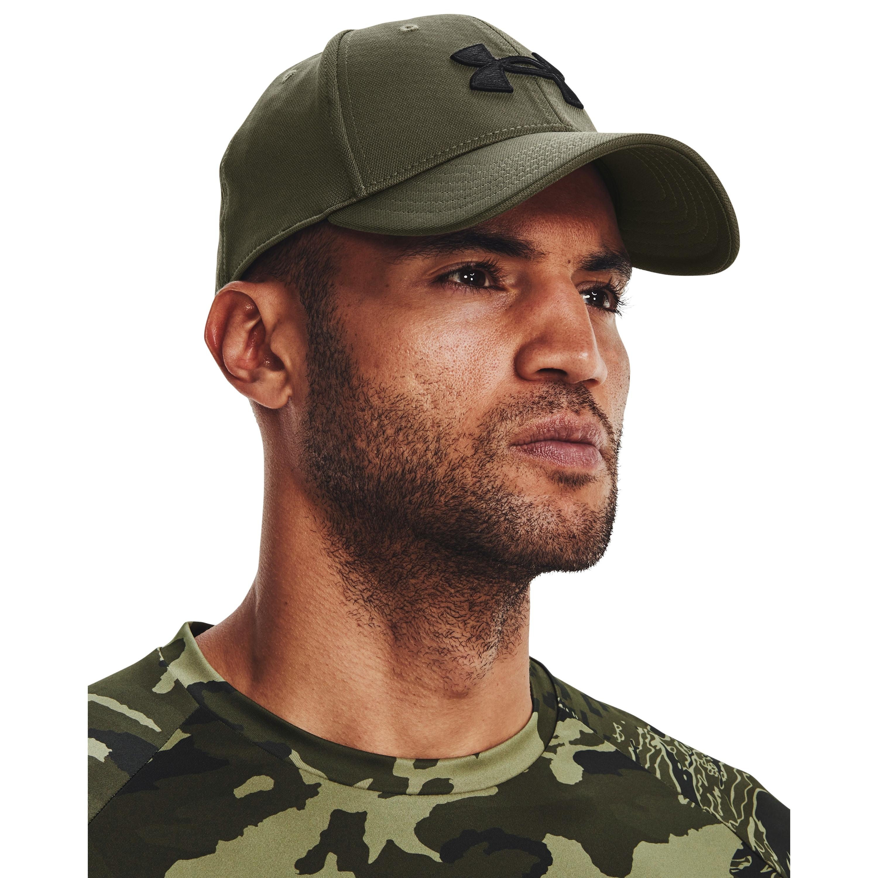 UNDER ARMOUR  cap blitzing 