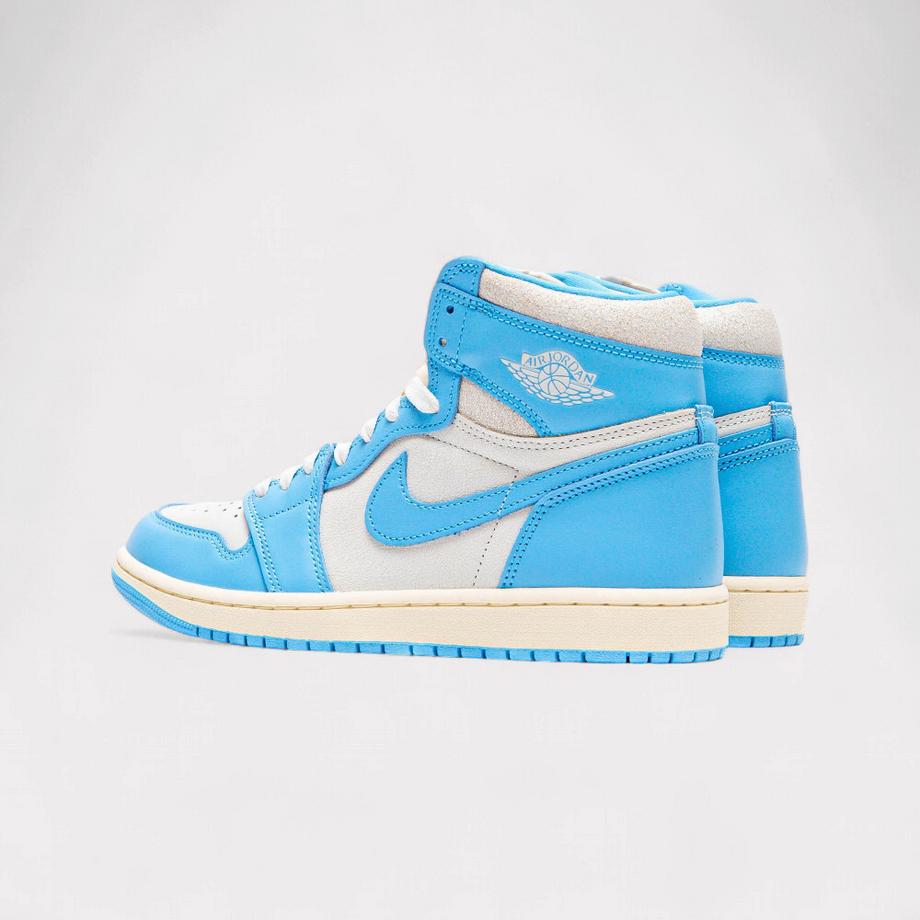 NIKE  Air Jordan 1 High OG - UNC (2025) 