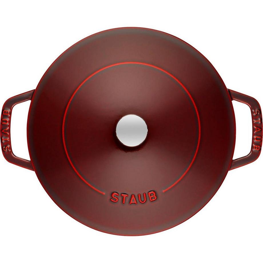 staub Braiser mit Gusseisendeckel  