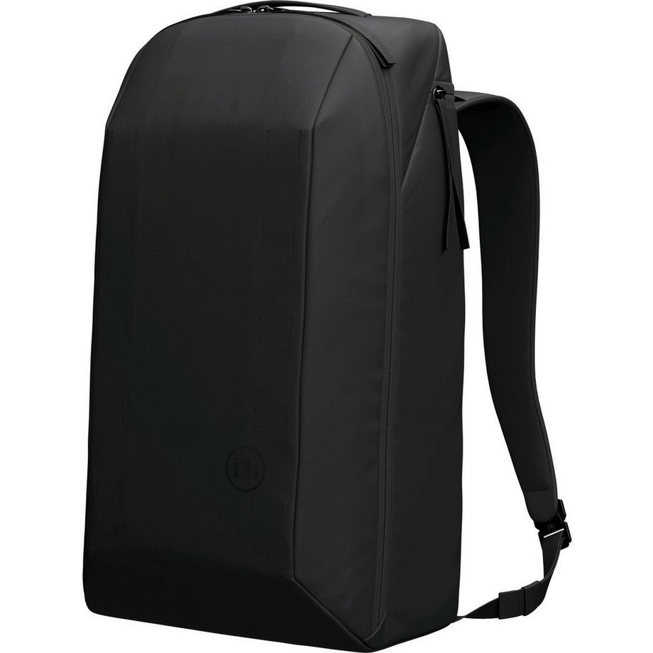The Makeløs 22L Backpack, Black Out