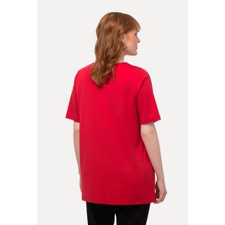 Ulla Popken  T-shirt dal taglio oversize con occhielli decorativi, scollo a V e mezze maniche 