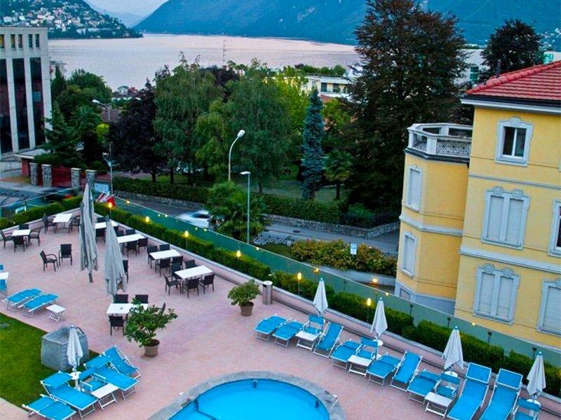 Smartbox  1 Übernachtung mit Abendessen im 3* Hotel Delfino Lugano am Luganer See - Geschenkbox 