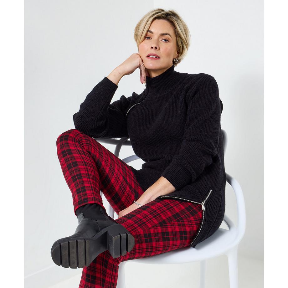 Pull long noir avec détails zippés