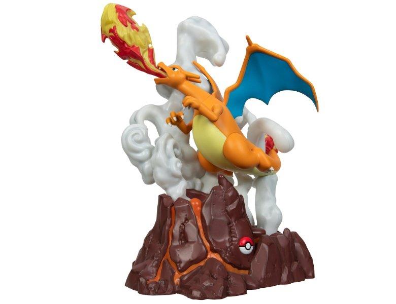 jazwares  Pokémon Deluxe Statue Glurak (33cm) 