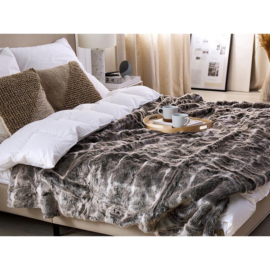 Beliani TADDART Moderne Acryl Kuscheldecke  