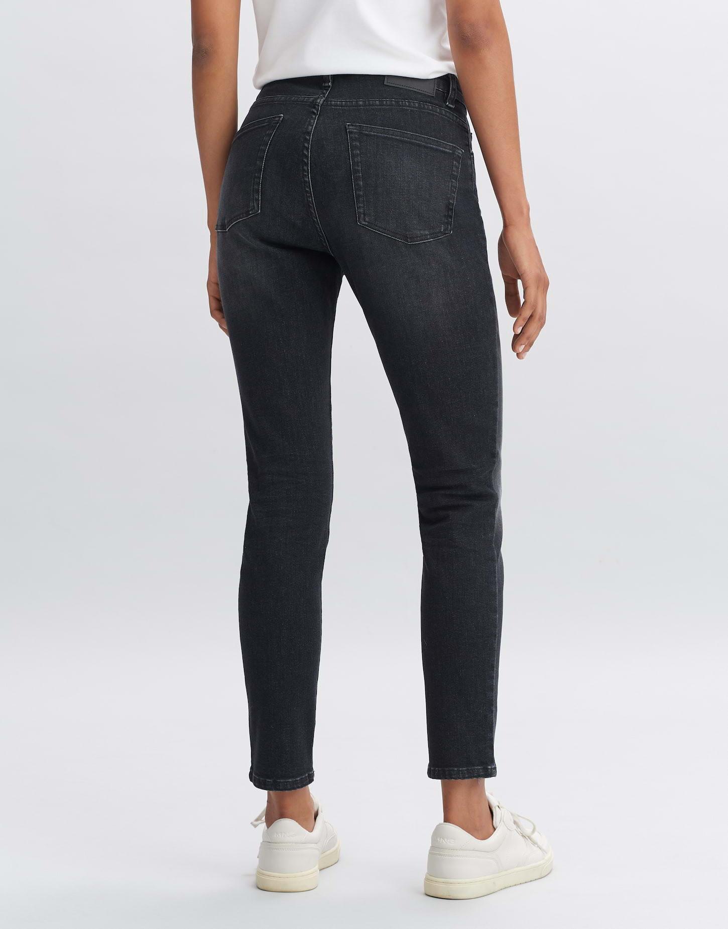 OPUS  Slim Jeans Evita dark Figurbetont 