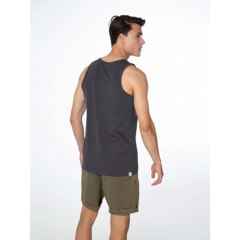 PROTEST Fan Straight Fit Shorts  