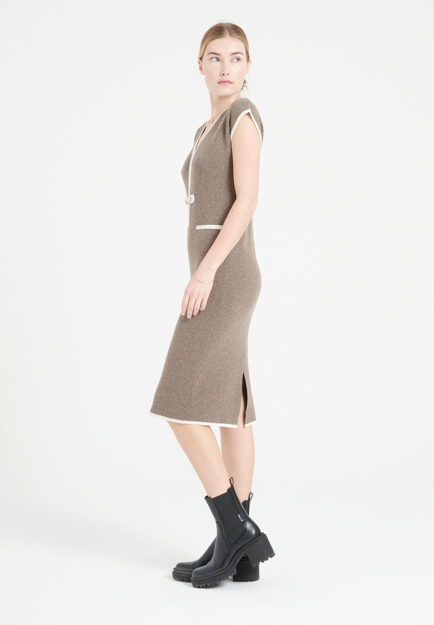 Studio Cashmere8  MIA 2 Abito midi con scollo a V - 100% cashmere 