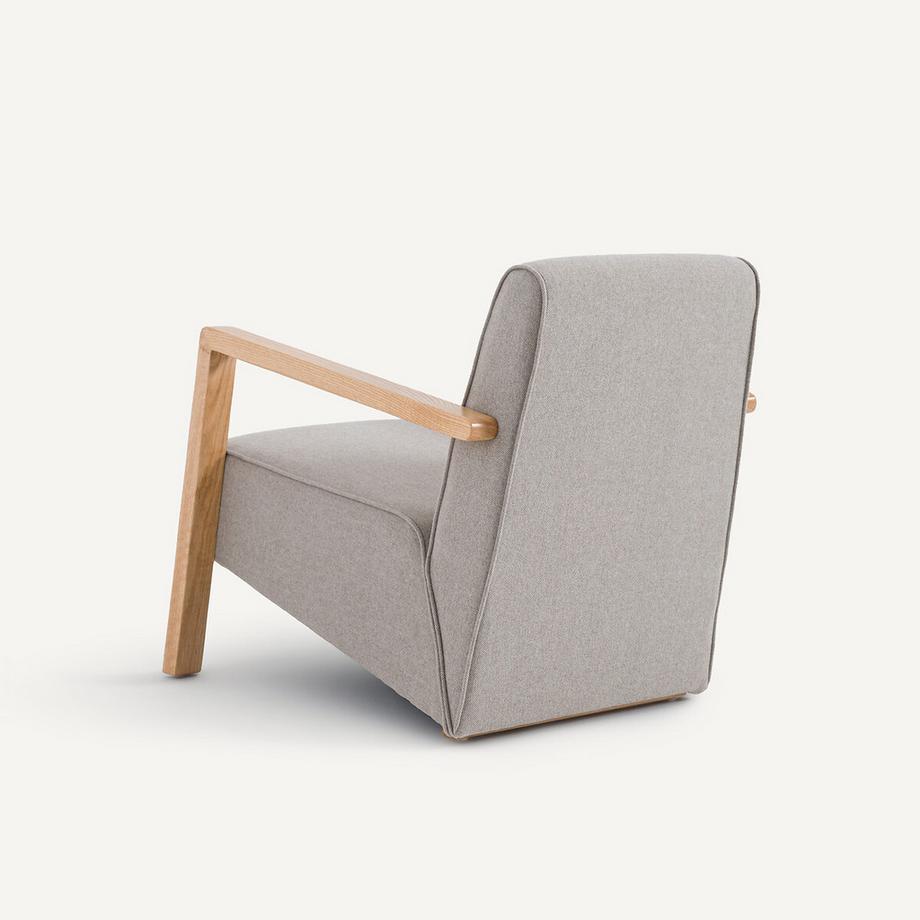 AM.PM Fauteuil tissu 42% laine et pied en chêne Sanami  