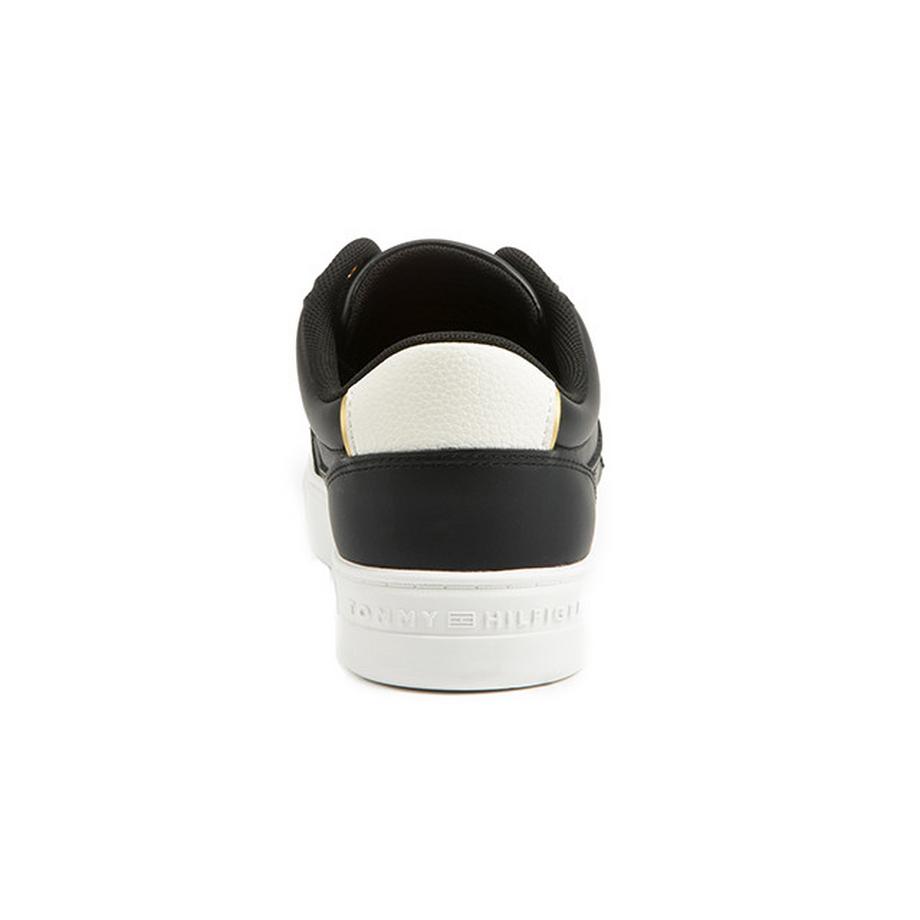 TOMMY HILFIGER Essential Chic Court Sneaker  