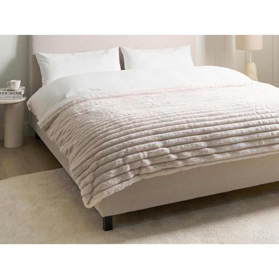 Beliani Rakya Moderne Webpelz Tagesdecke  