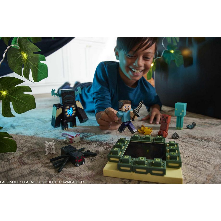 Mattel  Minecraft Craft-A-Block Steve (8cm) 
