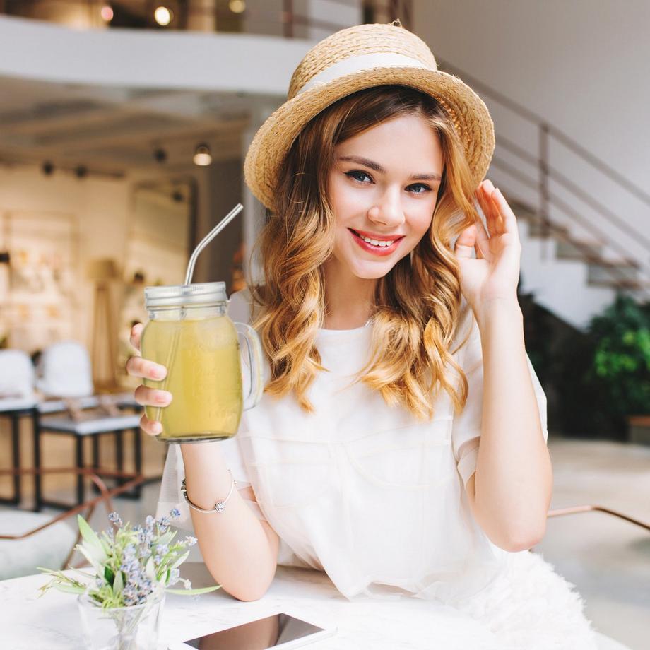 B2X 4 verres avec couvercles et pailles, y compris un seau à glace 4 verres avec couvercles et pailles incl. seau à glace 