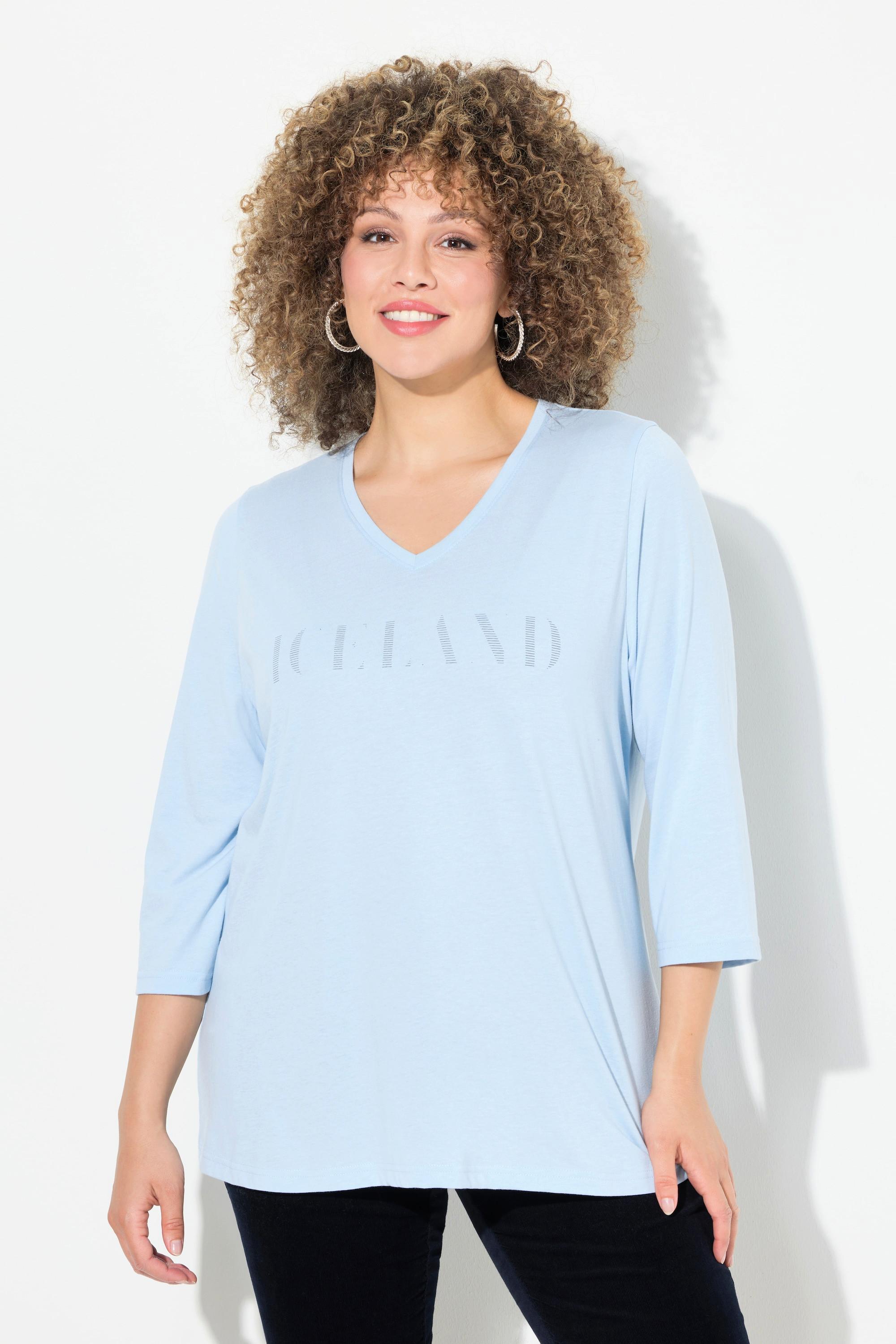 Ulla Popken  T-shirt imprimé. Coupe Classic Fit. Col en V et manches 3/4. 