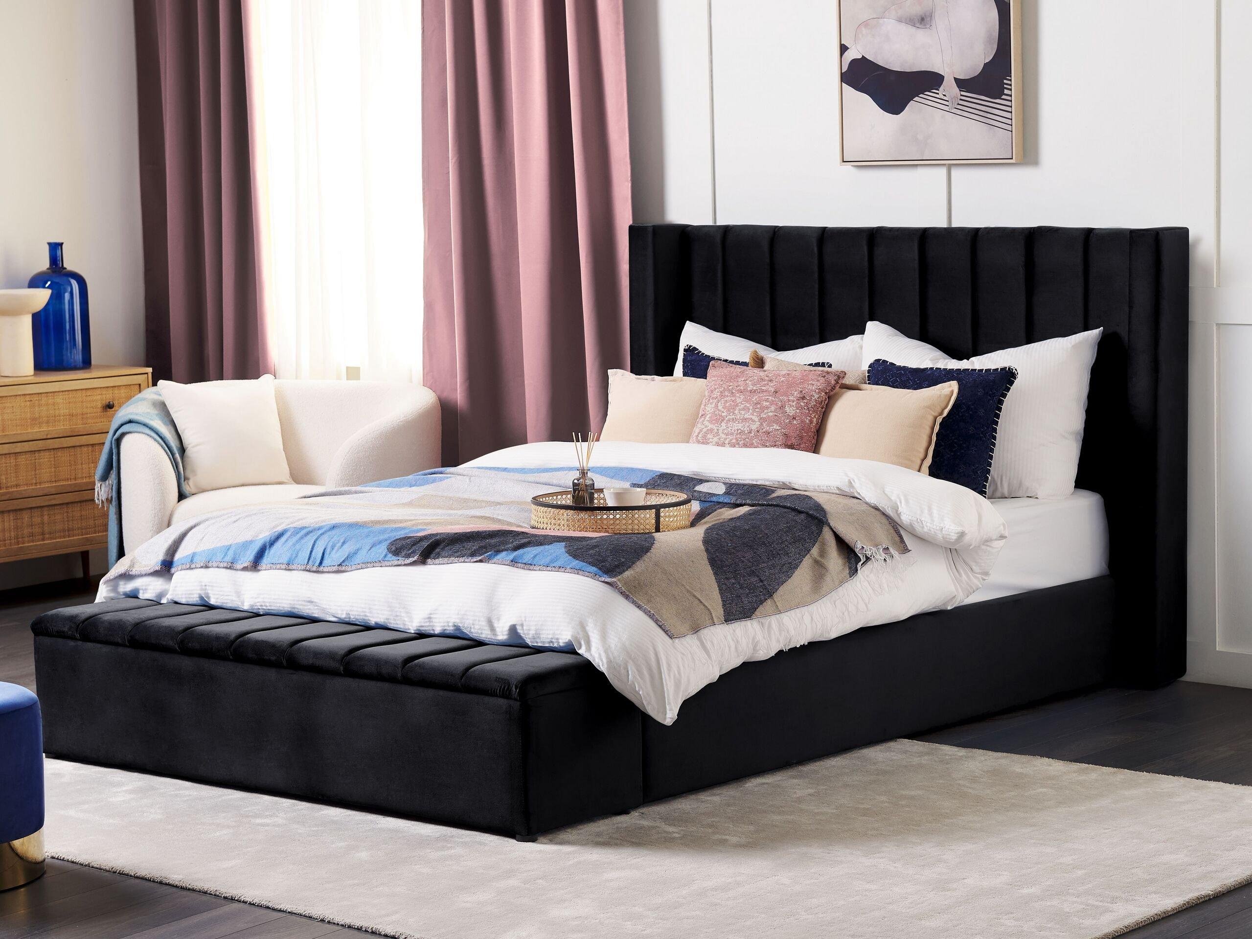 Beliani Bett mit Lattenrost aus Samtstoff Modern NOYERS  