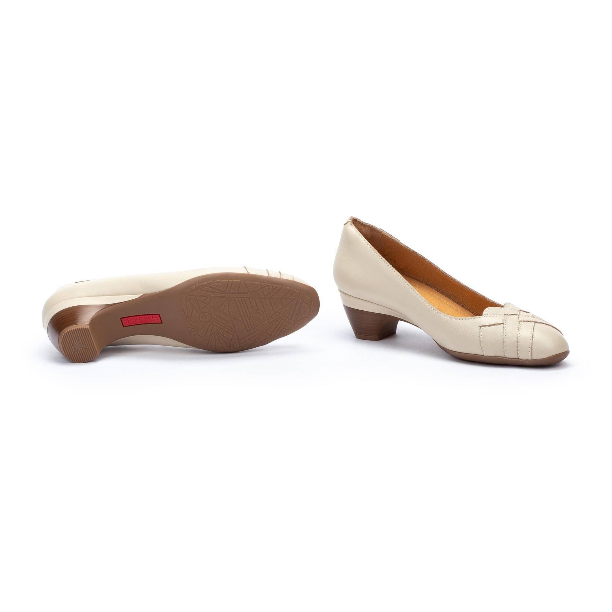 Pikolinos  Escarpins femme  Figueres W1Q-5915 