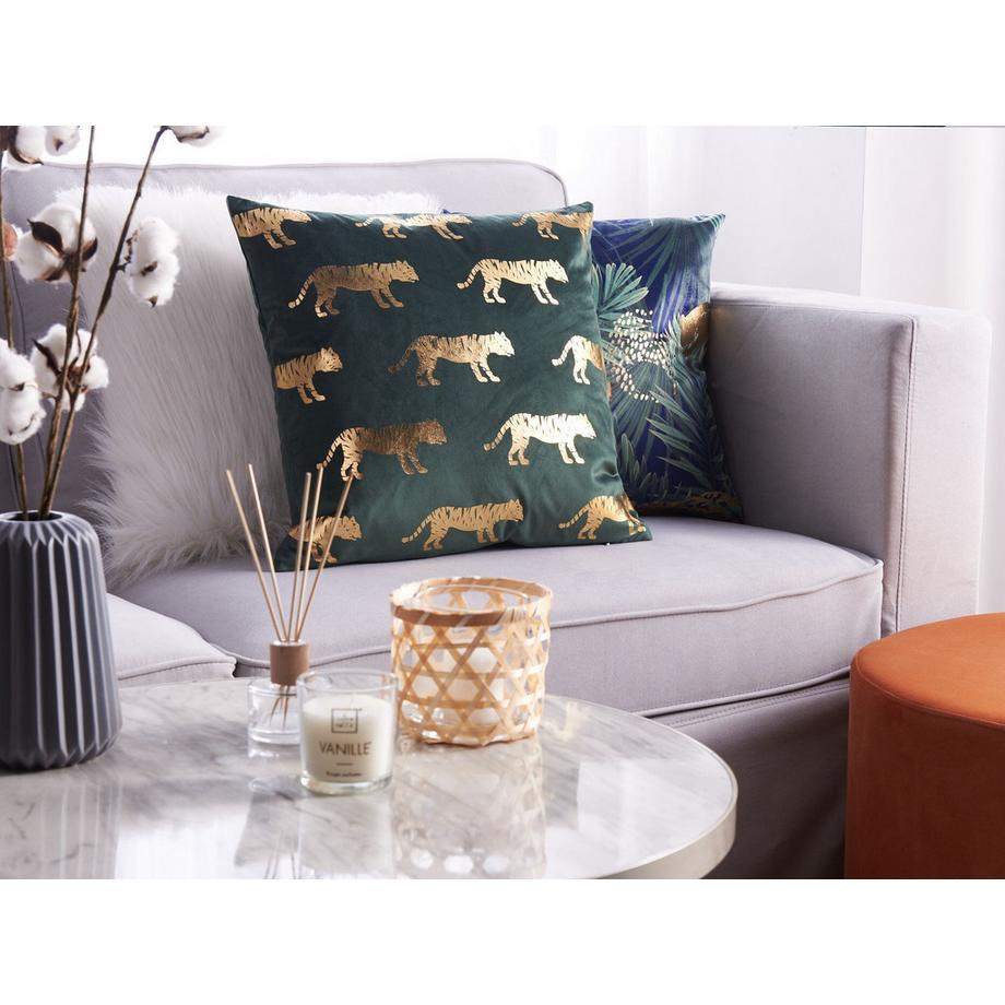 Beliani Dekokissen 2er Set aus Samtstoff Glamourös BLUEBELL  