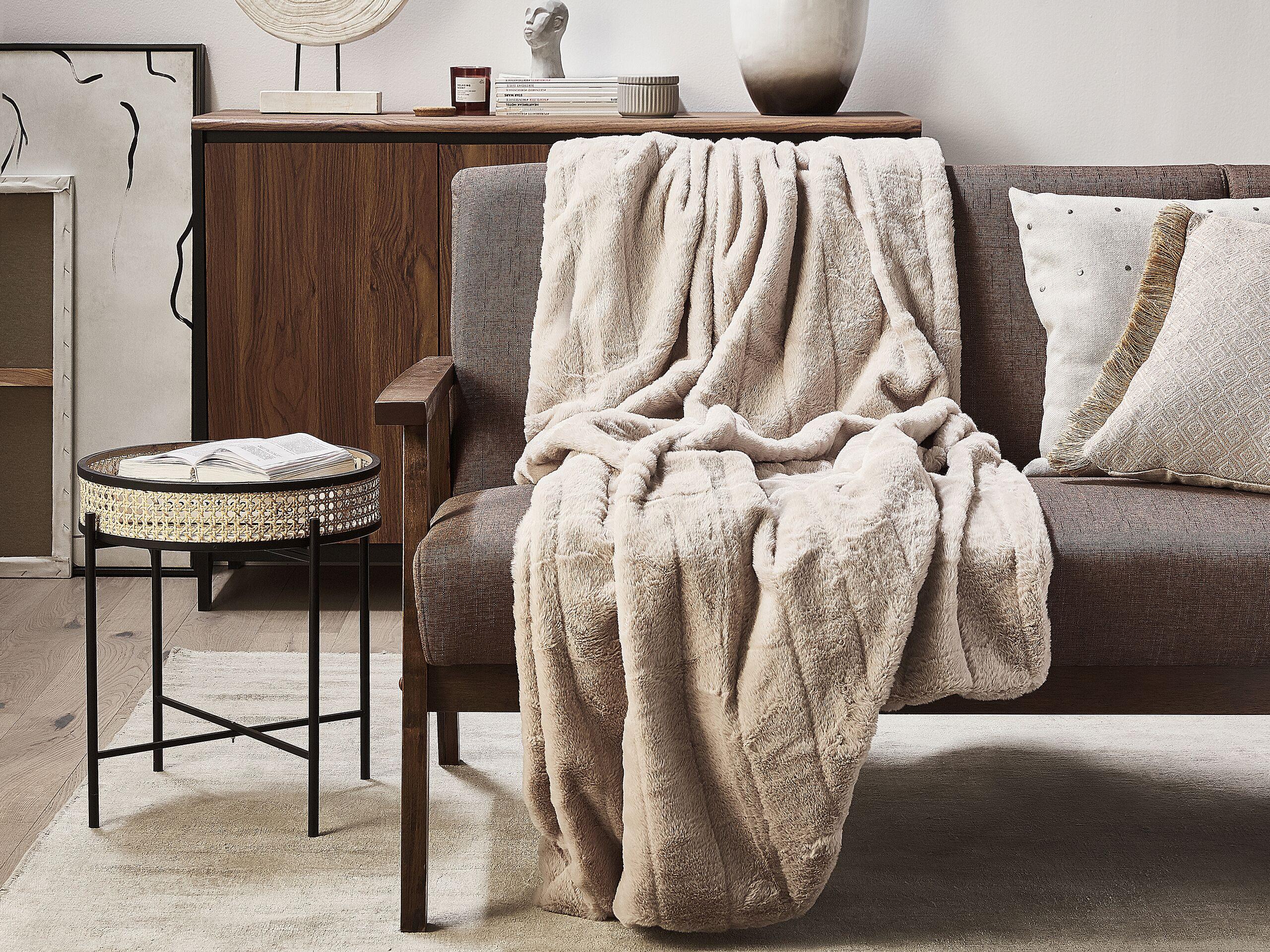 Beliani LABYAR Couverture Douillette Scandinave en Polyester  