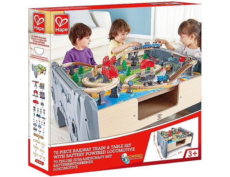 Hape  Eisenbahn Eisenbahn mit Tisch 