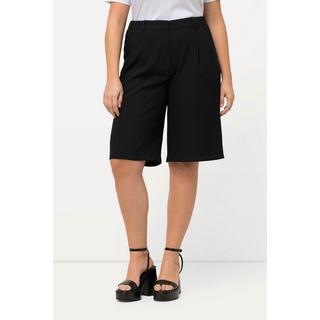 Ulla Popken  Shorts di bermuda con taglio della gamba ampio e pieghe 