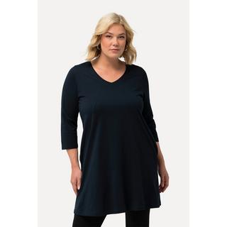 Ulla Popken  Maglia dal taglio lungo e svasato con cuciture decorative, scollo a V e maniche a 3/4 