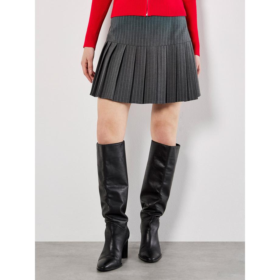 APRICOT Mini-jupe-short plissée à fines rayures  