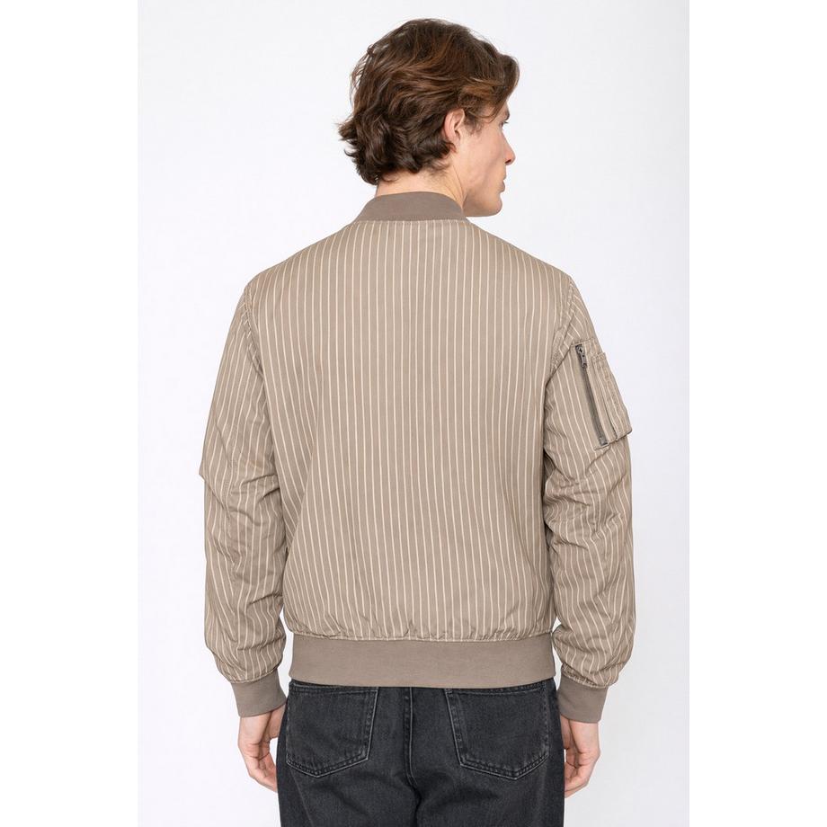 Bomber Canlow-M  