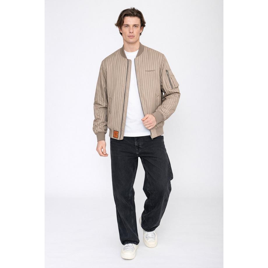 Bomber Canlow-M  
