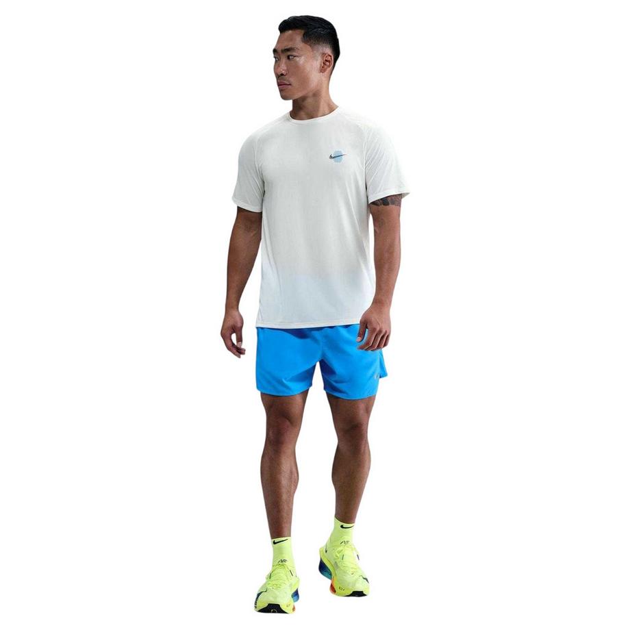 NIKE Stride T-Shirt Drifit  