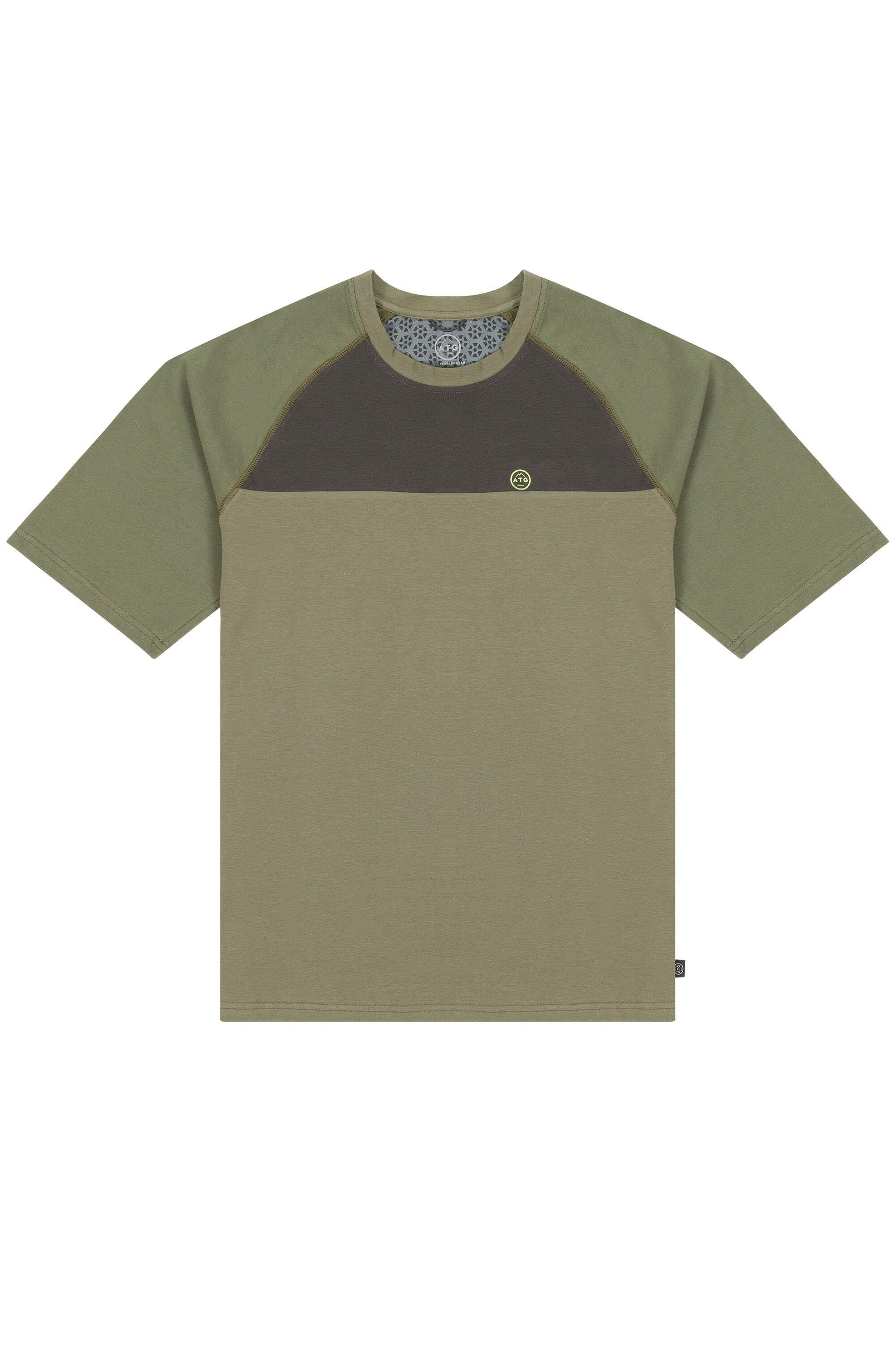 Wrangler  T-Shirts Kurzarm Hybrid Tee 