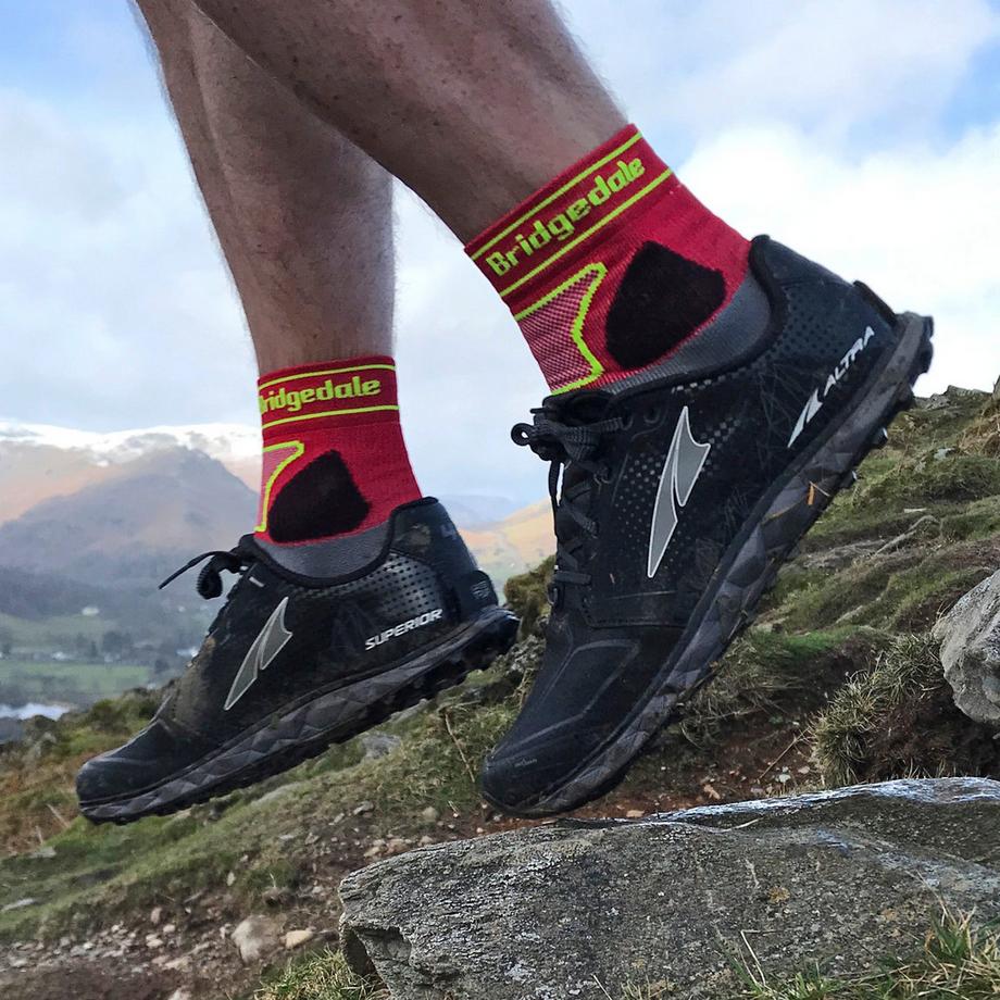 Bridgedale  Chaussettes de course ultralégères Coolmax Sport Crew 