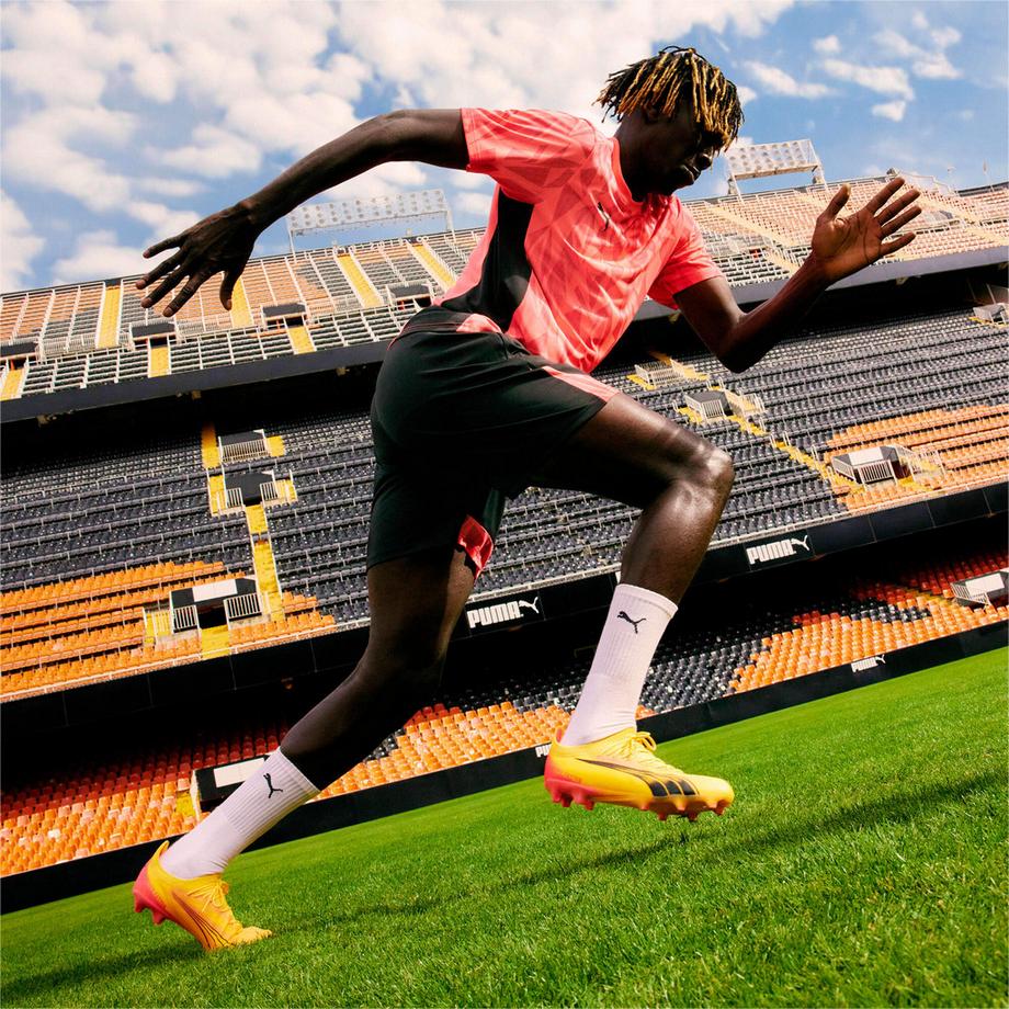 PUMA Ultra Ultimate FG AG Chaussures de Football  